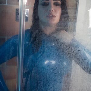 Trans solo girl Bianka Nascimento poses for a steamy non nude shoot in the bathroom